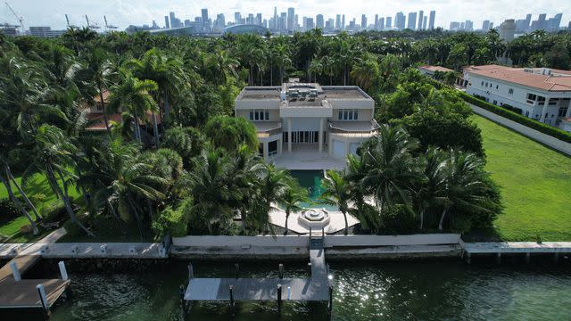 &lt;p&gt;Luxury TV / ONE Sotheby&#xe2;&#x80;&#x99;s International Realty&nbsp;&lt;/p&gt;