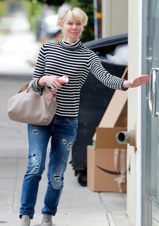 Portia struck a casual look as she stepped out to run errands. Source: Mega