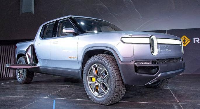 Ford reduce su participación en Rivian