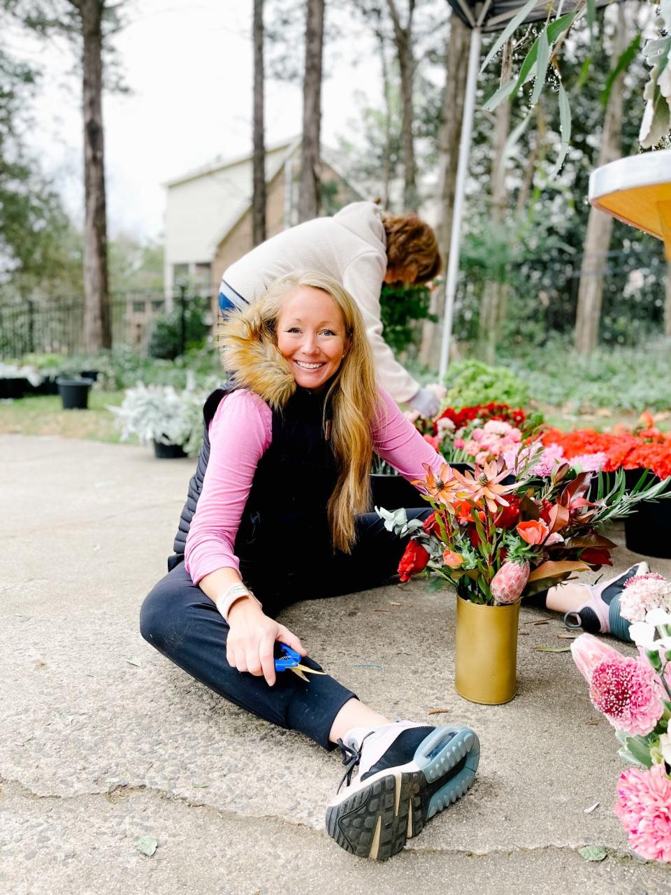 Ashley Manning preparing flowers.