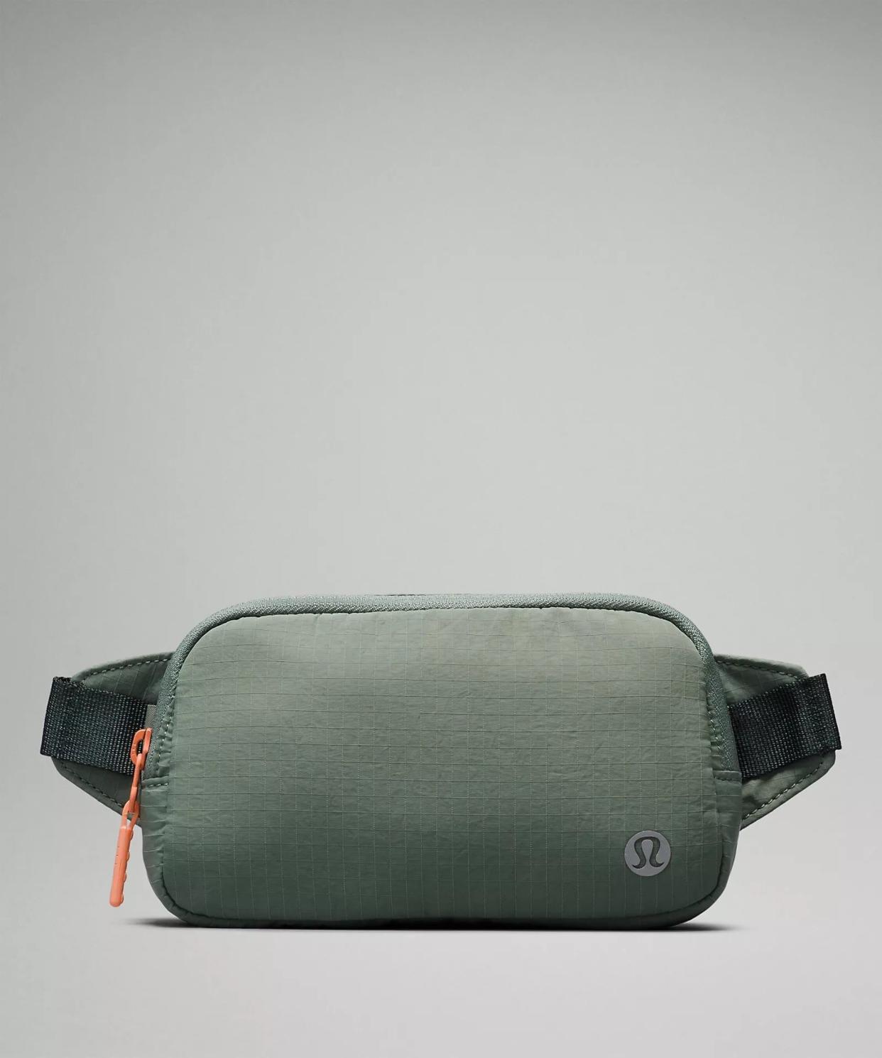 <p><a href="https://go.redirectingat.com?id=74968X1596630&url=https%3A%2F%2Fshop.lululemon.com%2Fp%2Fbags%2FEverywhere-Belt-Bag-Mini-Ripstop%2F_%2Fprod11680336&sref=https%3A%2F%2Fwww.esquire.com%2Fstyle%2Fmens-fashion%2Fg28222416%2Fbest-sling-bags-for-men%2F" rel="nofollow noopener" target="_blank" data-ylk="slk:Shop Now;elm:context_link;itc:0;sec:content-canvas" class="link rapid-noclick-resp">Shop Now</a></p><p>Everywhere Belt Bag Mini </p><p>lululemon.com</p><p>$38.00</p>