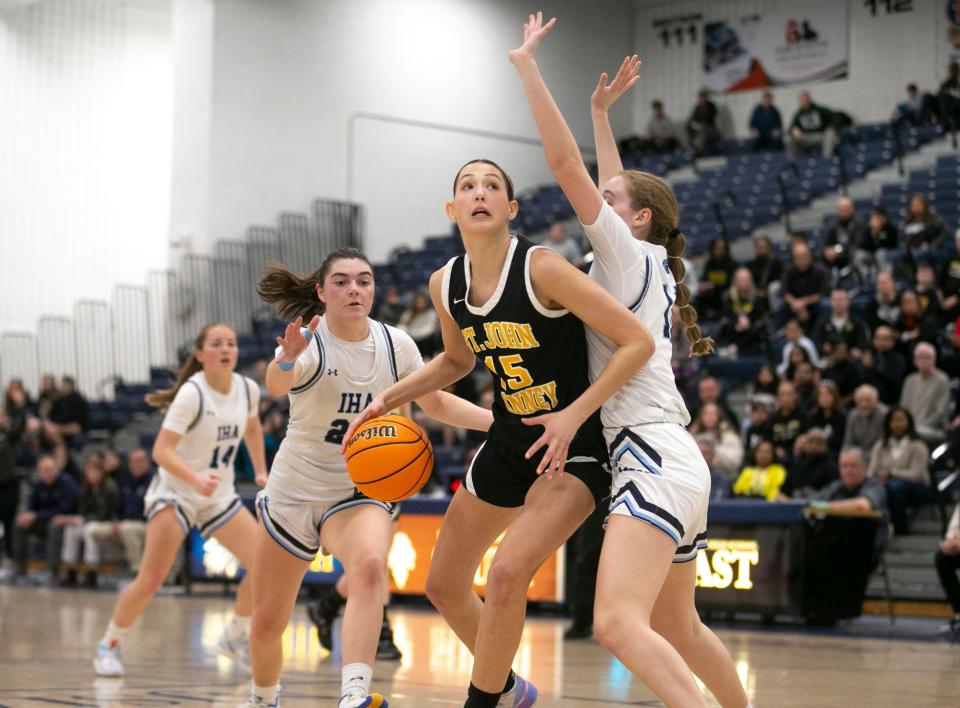 SJV’s Ashley Sofiknich drives to the hoop. St. John Vianney vs. Immaculate Heart Academy girls basketball tournament Non-Public A state championship. Toms River, NJSaturday, March 4, 2023