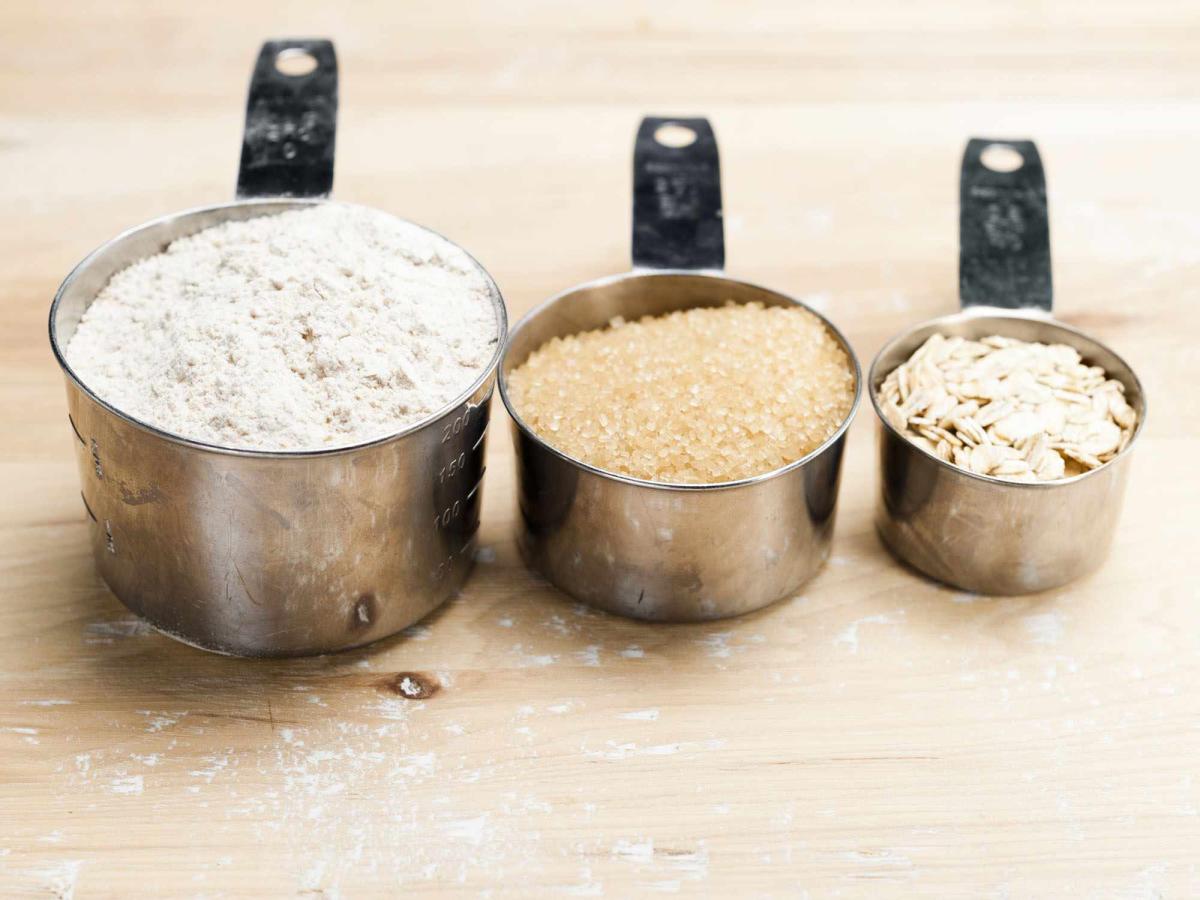 Liquid vs Dry Measuring Cups: What's The Difference? %%sep%% %%sitename%%