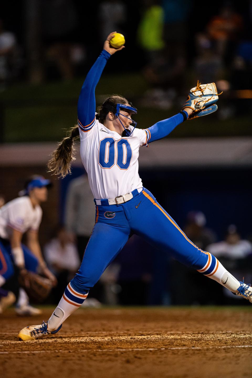 Florida Gators first baseman Ava Brown (00) pitches the ball against the LSU Tigers during the game at Katie Seashole Pressly Stadium at the University of Florida in Gainesville, FL on Monday, April 8, 2024. [Matt Pendleton/Gainesville Sun]