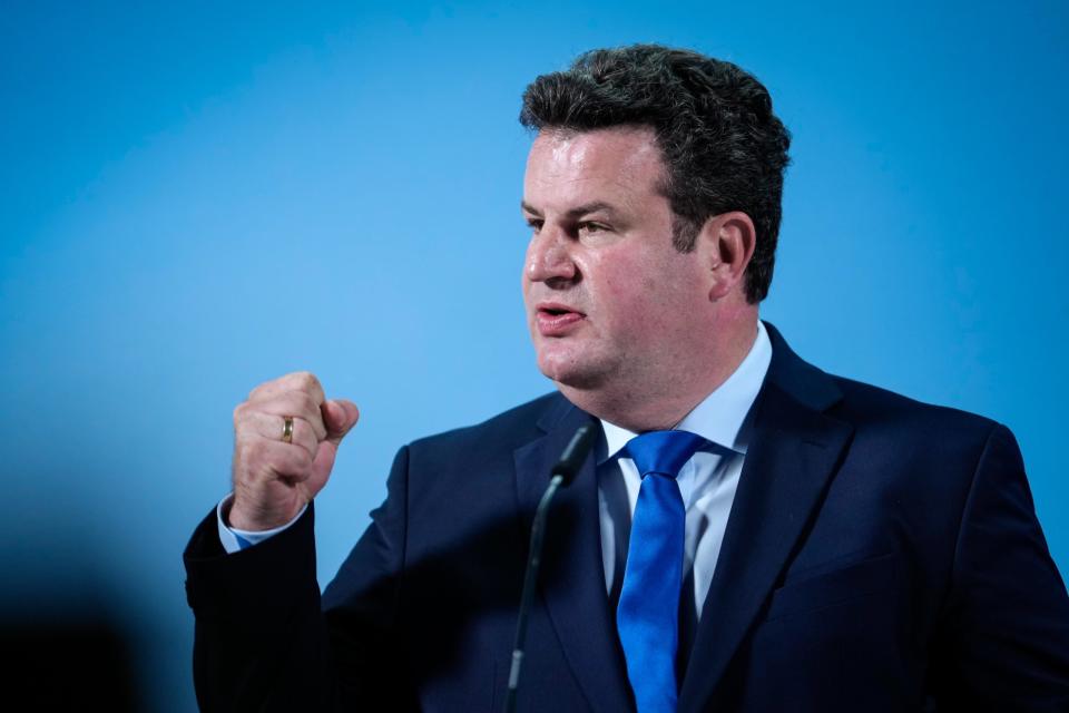 Arbeitsminister Hubertus Heil (SPD) hat einen Vorschlag für die Höhe des Bürgergelds gemacht, das künftig Hartz IV ersetzen soll. - Copyright: picture alliance/Jens Krick,  Flashpic