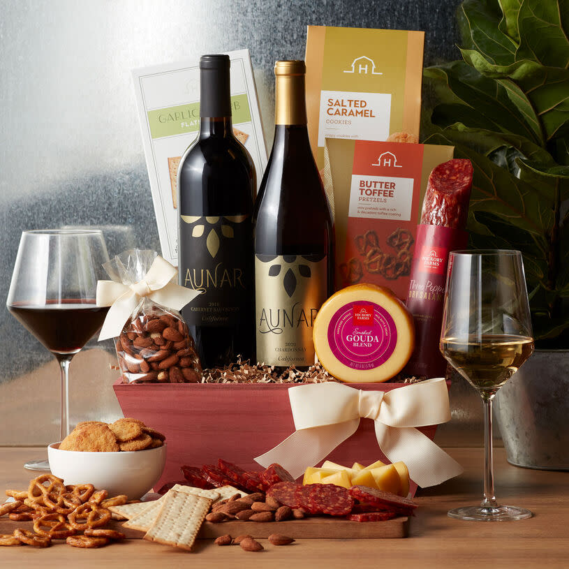 <p><a href="https://go.redirectingat.com?id=74968X1596630&url=https%3A%2F%2Fwww.hickoryfarms.com%2Fgift-baskets%2Fwine%2Fcalifornia-getaway-wine-gift-basket-007650.html&sref=https%3A%2F%2Fwww.goodhousekeeping.com%2Fholidays%2Fgift-ideas%2Fg44378983%2Fbest-gift-baskets%2F" rel="nofollow noopener" target="_blank" data-ylk="slk:Shop Now;elm:context_link;itc:0;sec:content-canvas" class="link ">Shop Now</a></p><p>California Getaway Wine Gift Basket</p><p>hickoryfarms.com</p><p>$89.99</p>