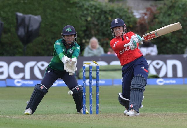 Tammy Beaumont batting for England against Ireland