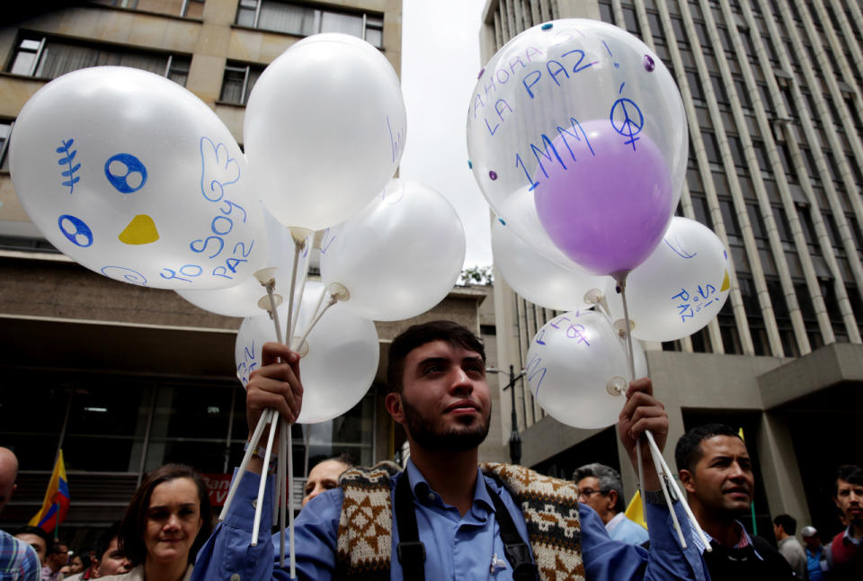 Las armas de la guerrilla se emplearán en la construcción de tres monumentos en Nueva York, sede de la ONU; Cuba, el país que desde noviembre de 2012 ha acogido el proceso de paz y Colombia, en un lugar acordado entre el Gobierno y las FARC.