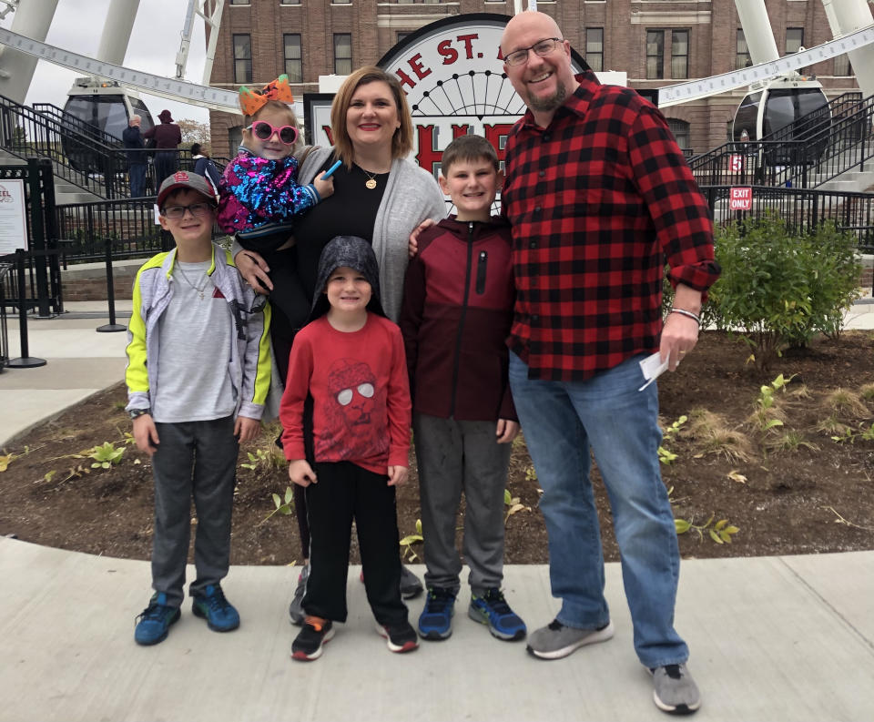 The author with her family celebrating the recovery of her husband, Scott, the day after he was shot. (Photo: Courtesy of Colleen Dilthey Thomas)