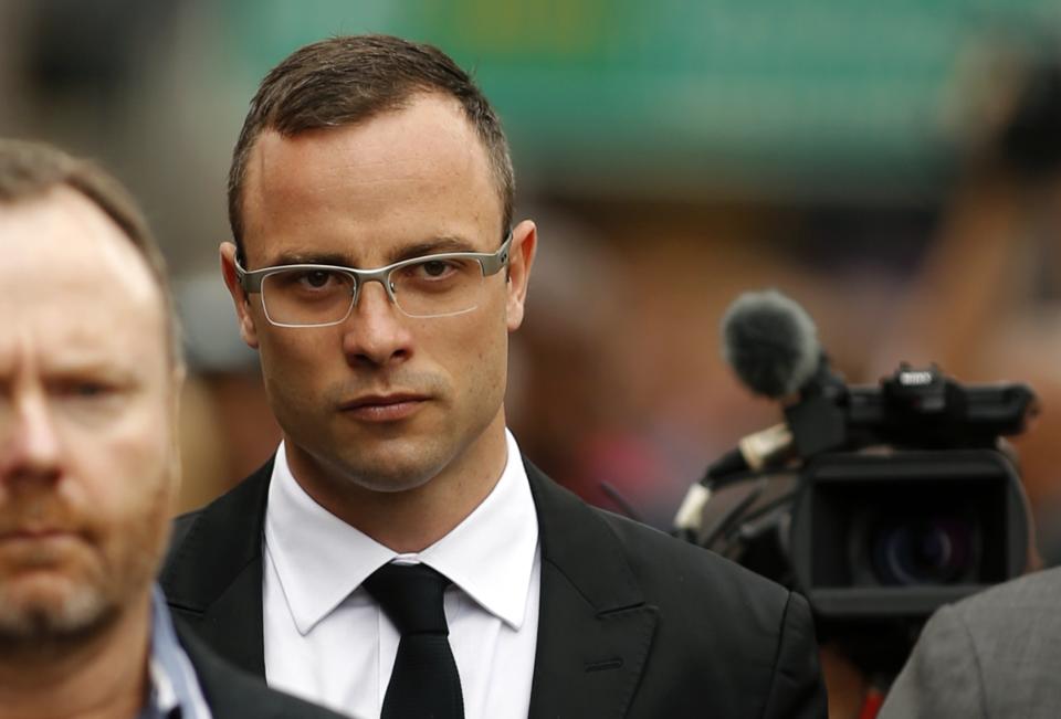 Pistorius arrives ahead of his trial at North Gauteng High Court in Pretoria