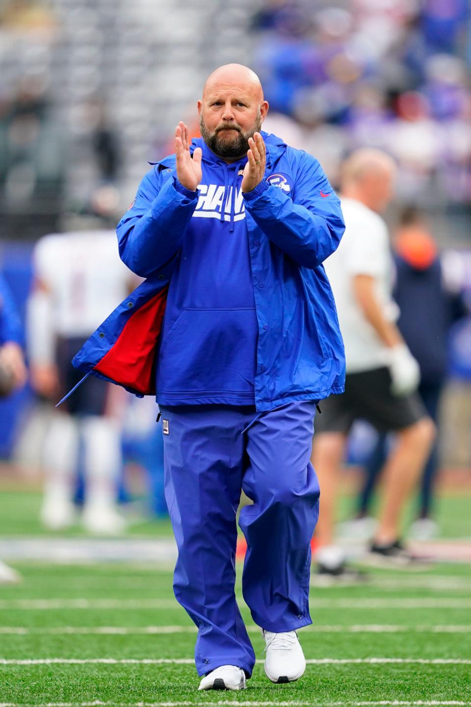 New York Giants head coach Brian Daboll on the field before the Giants face the Chicago Bears at MetLife Stadium on Sunday, Oct.  2, 2022, in East Rutherford.