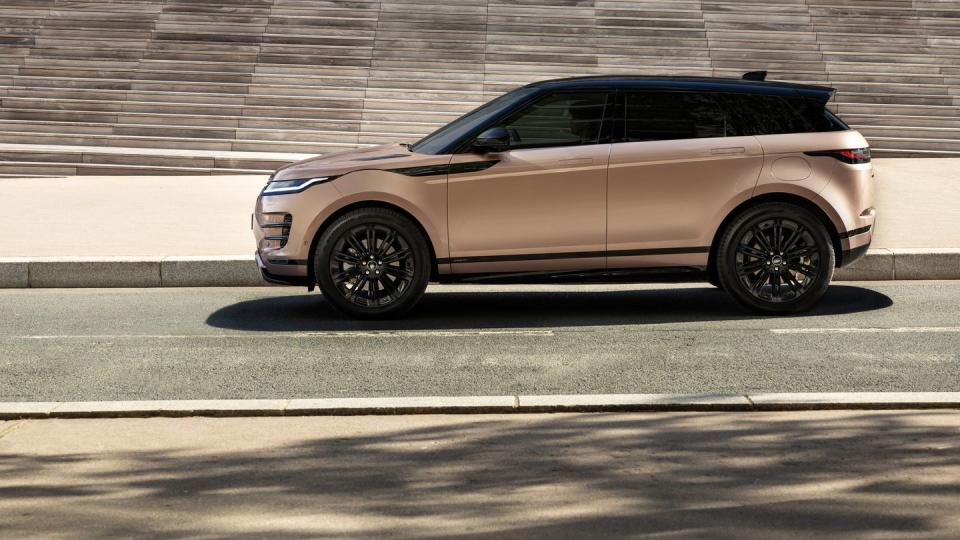 2024 range rover evoque phev