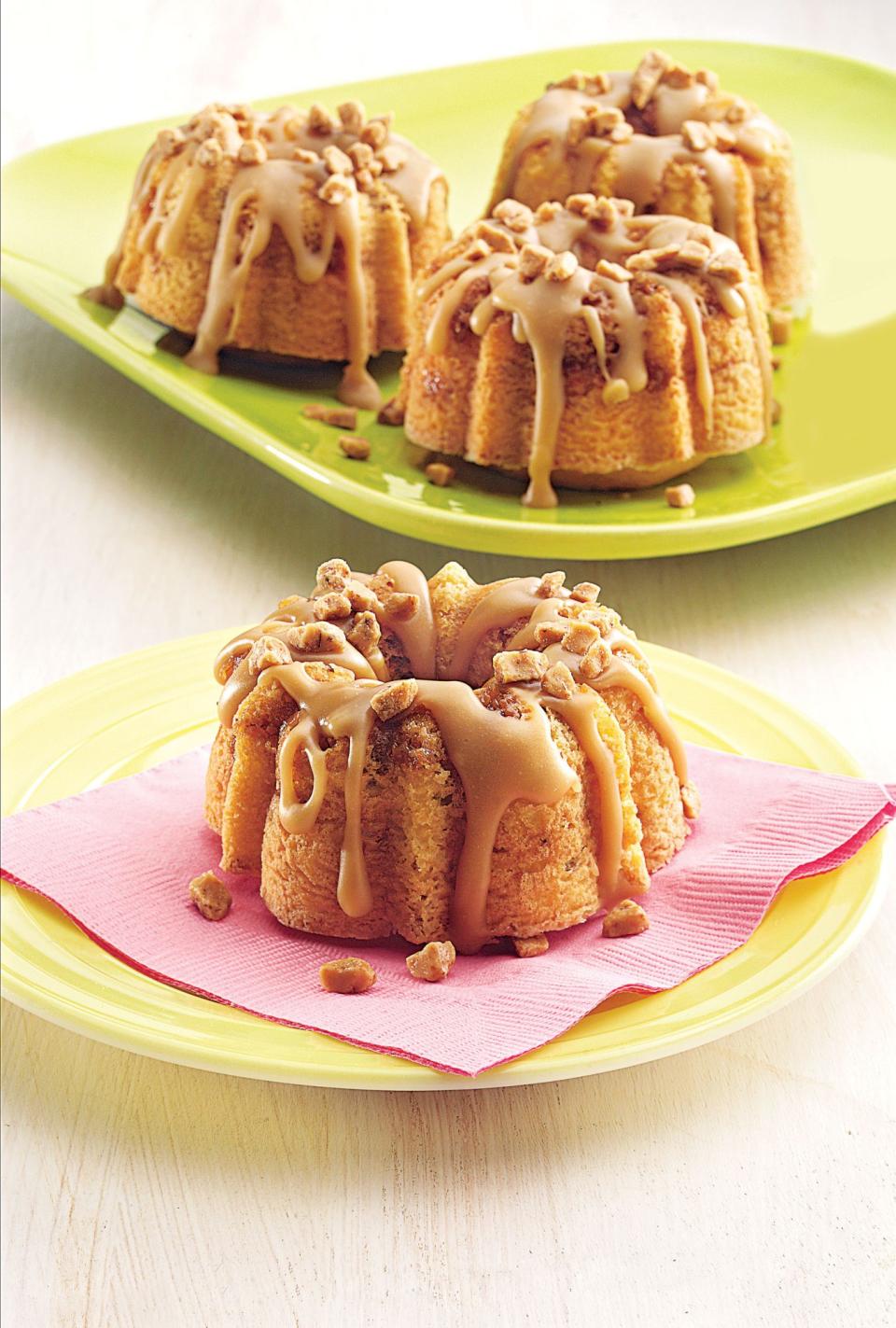 Praline Mini Cakes