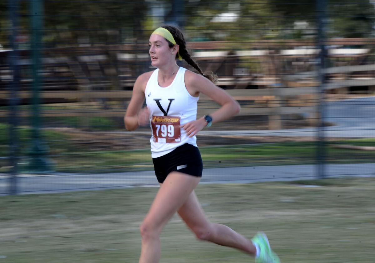 Engelhardt opens postseason with course-record win at Channel League cross  country finals