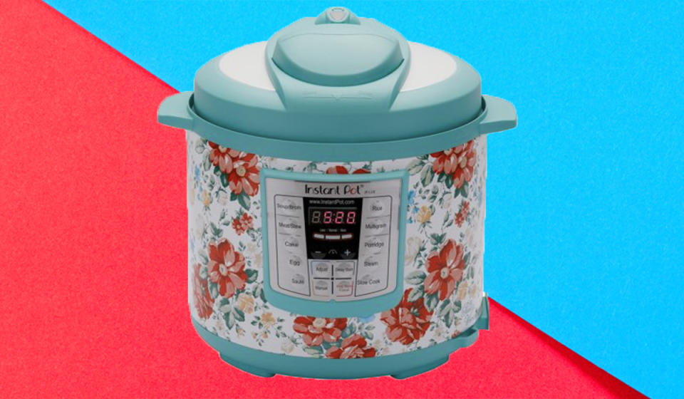 Snag $50 off this gorgeous Instant Pot. (Photo: Walmart)