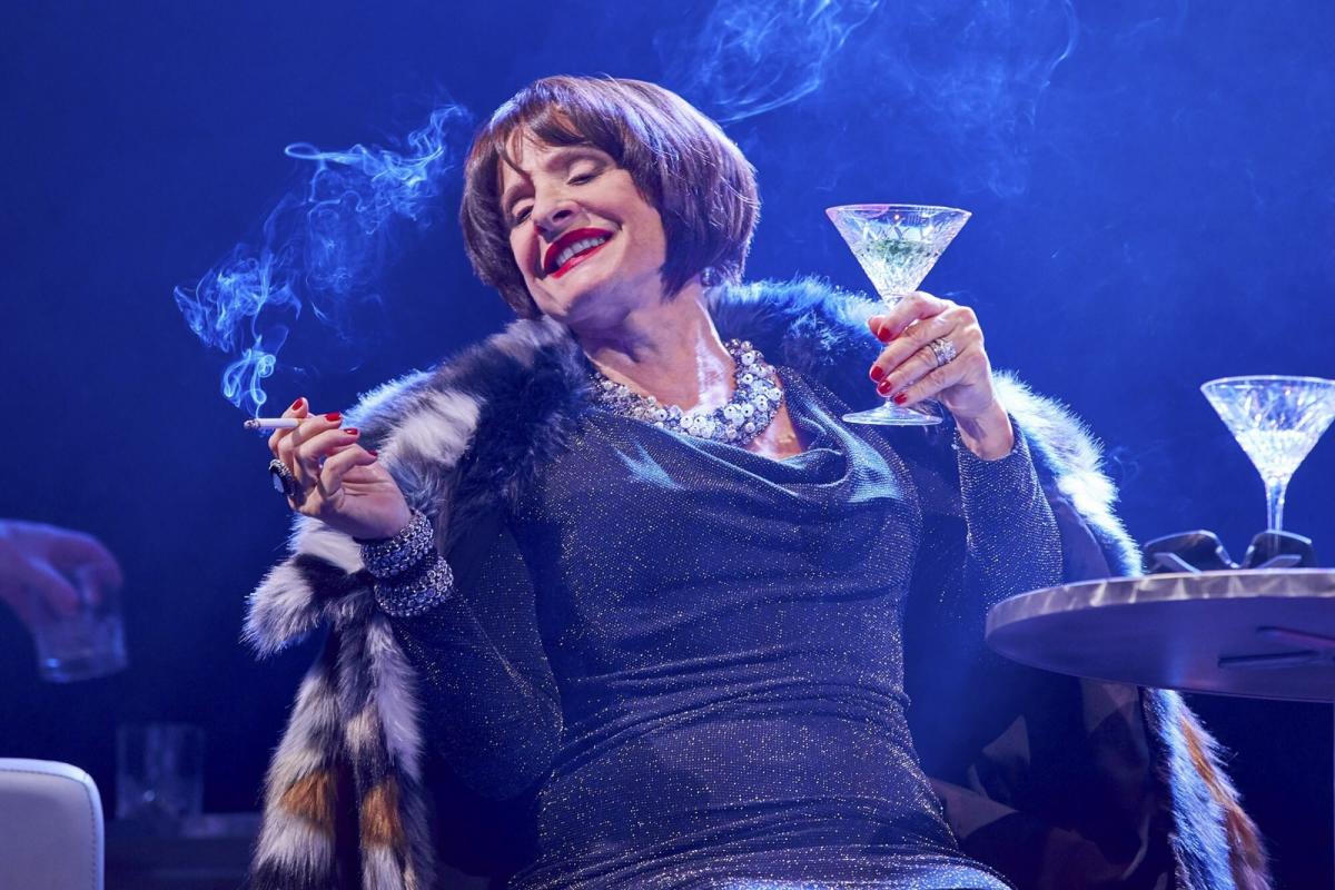 Patti LuPone resigns from Actors' Equity, doesn't see herself returning to the stage 'for a long time'