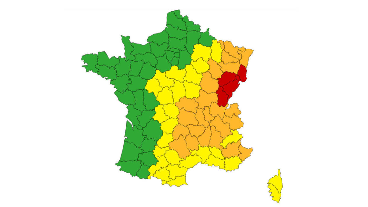 La carte de vigilance Météo-France publiée le 11 juillet 2023 à 17h30.