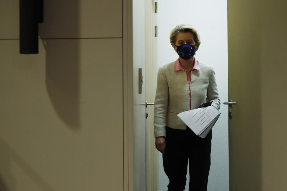 European Commission President Ursula von der Leyen arrives to address a media conference on Brexit negotiations at EU headquarters in Brussels, Thursday, Dec. 24, 2020. (AP Photo/Francisco Seco, Pool)