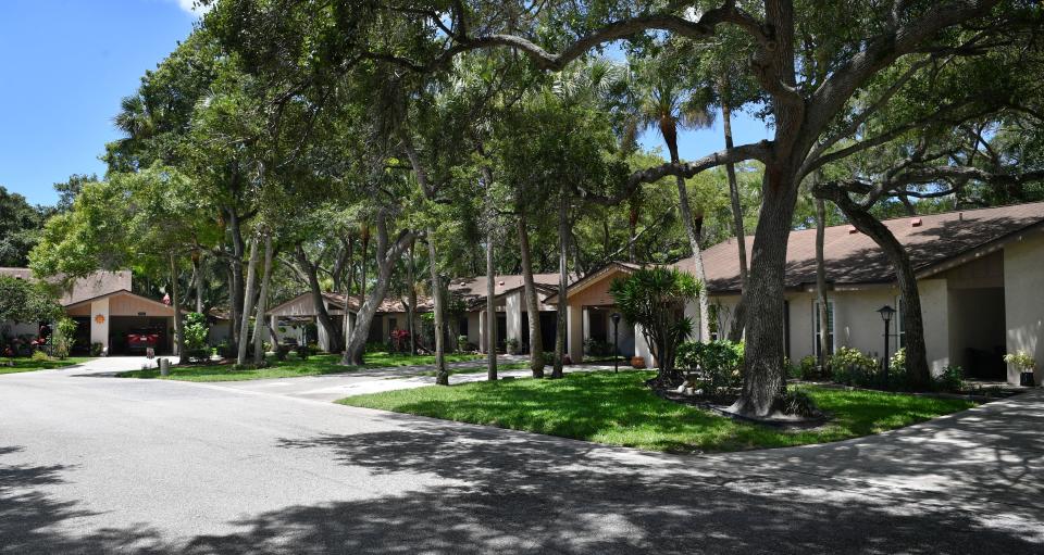 Woodland Village is a neighborhood of attached condominiums. It is south of 51st Avenue West and west of 26th Street West in Bradenton, Florida. There is a community pool.