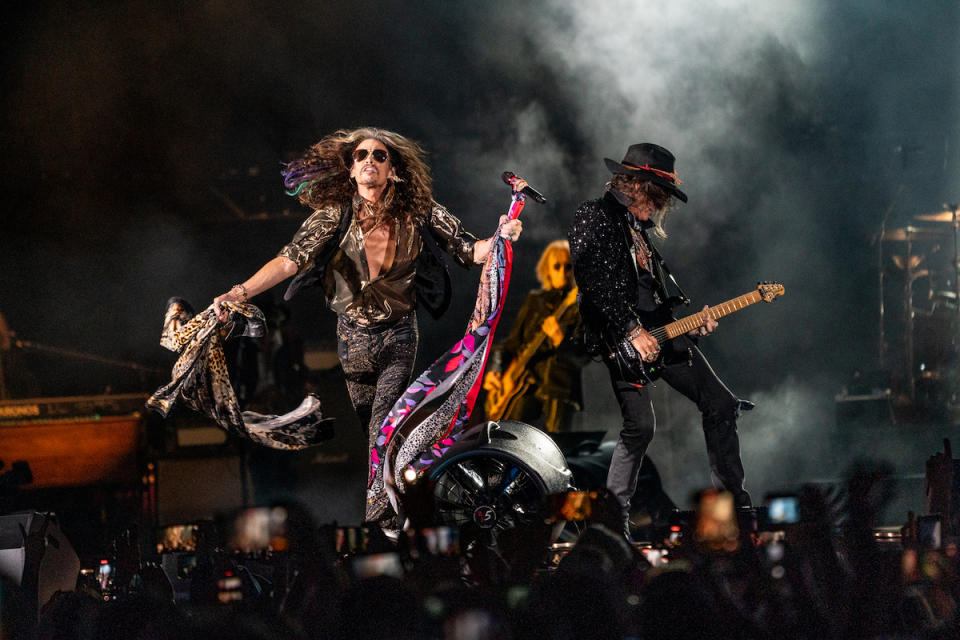 Aerosmith Performs in Boston 3