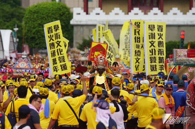 2017-07-23--「史上最大科，眾神上凱道」遊行，上百轎班於凱道繞境03-盧逸峰攝