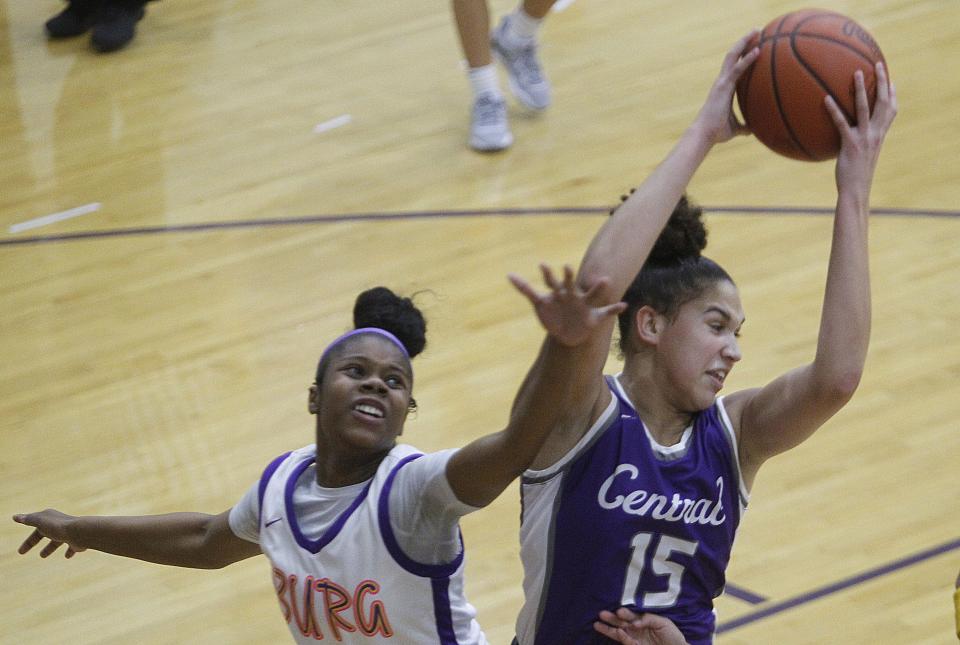 Reynoldsburg's Malaya Collins guards Pickerington Central's Olivia Cooper during their game Nov. 29.