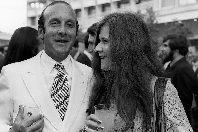 En el documental Clive Davis: The Soundtrack of our Lives, disponible en Netflix, se reconstruye la carrera del exitoso disquero que, entre otros artistas, impulsó la carrera de Janis Joplin