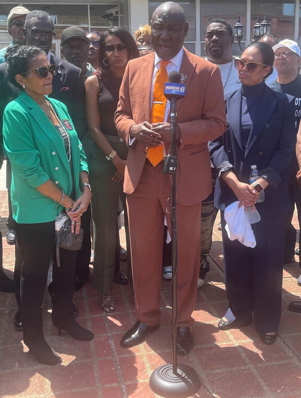 High-profile attorney Ben Crump called for federal civil rights charges against the officers involved in the death of Black motorist Ronald Greene following a Tuesday court hearing at the Union Parish Courthouse.