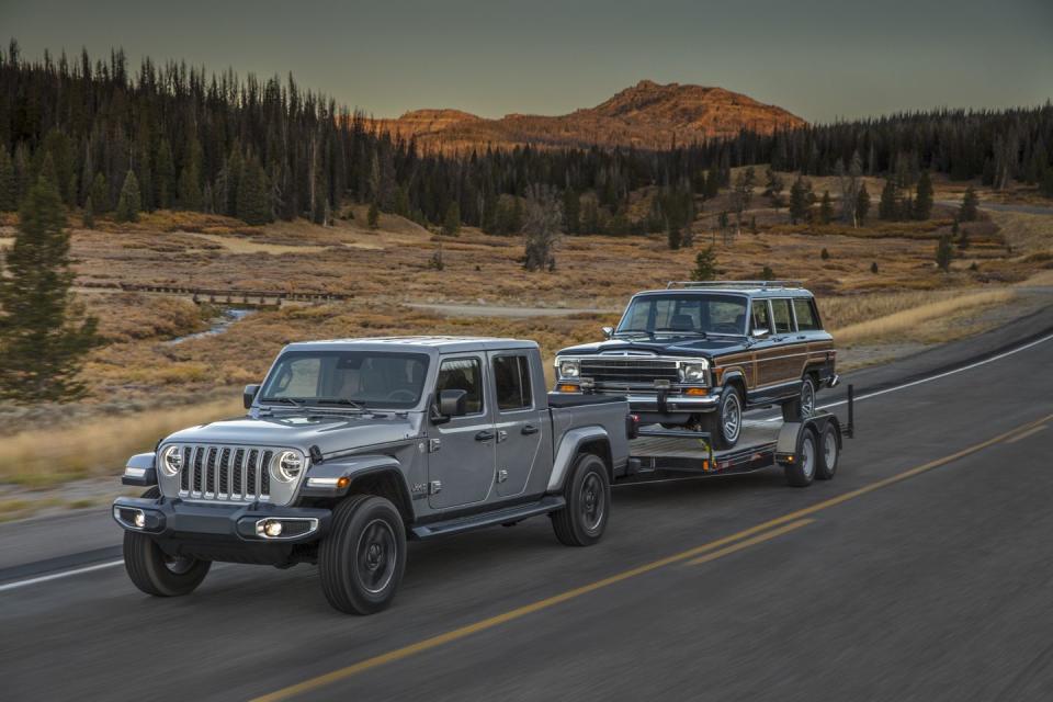 Jeep Gladiator | 7650 pounds