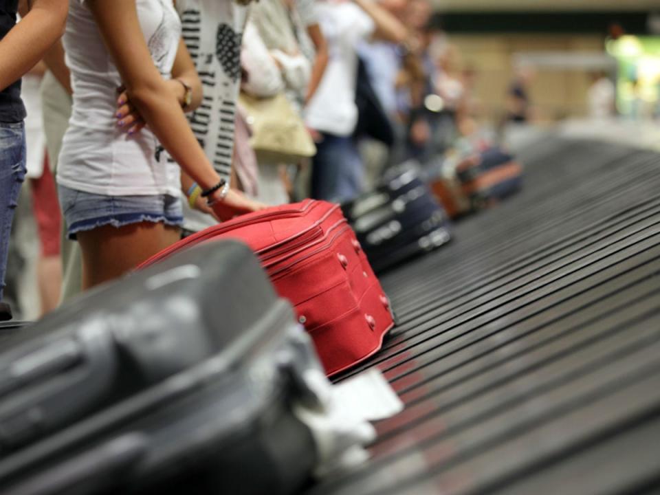 baggage claim airport