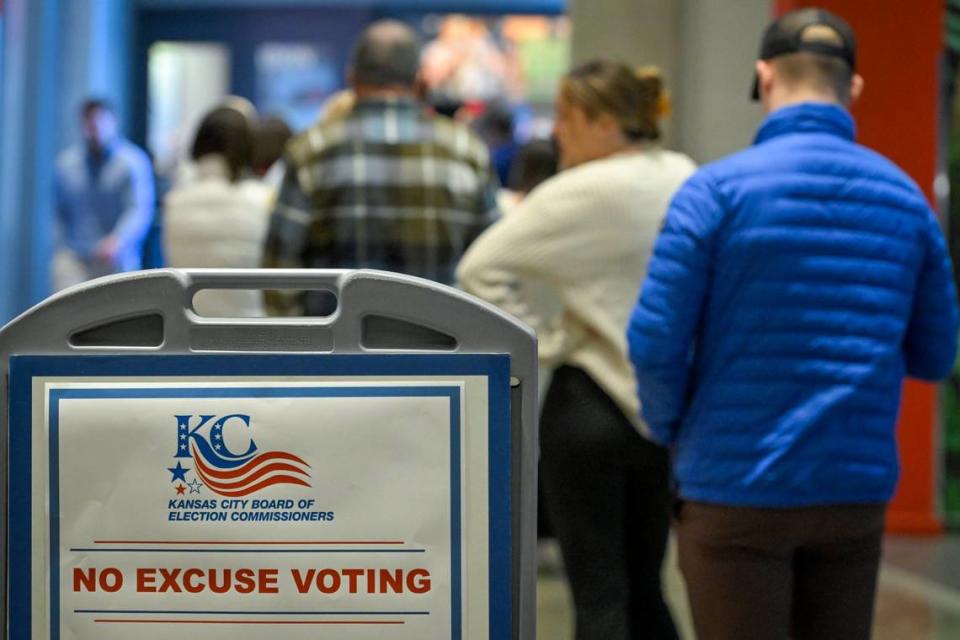 A long line greeted residents of Kansas City who turned out for advance voting in last November’s election at the Kansas City Election Board polling place in the basement of Union Station.