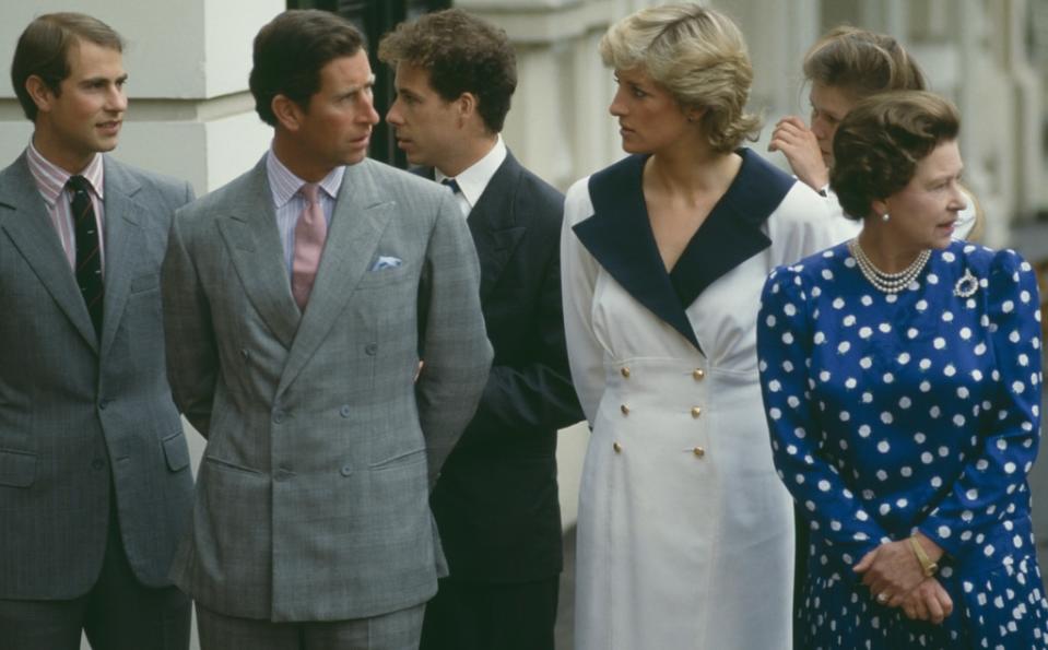 Prince Charles, Princess Diana, Queen Elizabeth II, 1987