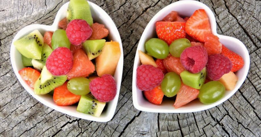 食用需要去皮、去殼的水果之前，務必要把水果外觀清洗乾淨。（圖／示意圖，翻攝自pixabay）