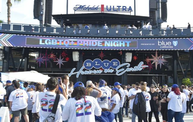 Lindsey P. Horvath on X: Congratulations to the Sisters of Perpetual  Indulgence on your honor tonight at Dodger's Pride Night. Your commitment  to service and our Catholic values inspires me 🙏🏼 Now