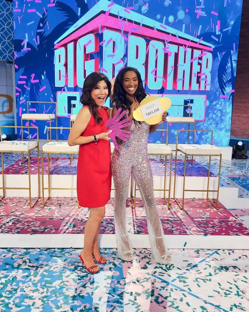 BIG BROTHER Sunday, September 25 (8:00 &#x002013; 9:00 PM ET/PT on the CBS Television Network and live streaming on Paramount+. Pictured: Julie Chen Moonves and Taylor Hale. Photo: Courtesy of Shawn Laws O&#x002019;Neil &#xa9;2022 CBS Broadcasting, Inc. All Rights Reserved