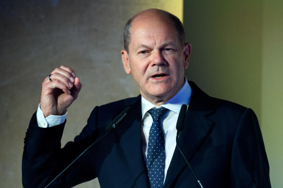 Bundeskanzler Olaf Scholz hat für eine verstärkte europäische Zusammenarbeit in Rüstungsfragen geworben (Bild: Bernd von Jutrczenka /Pool via REUTERS)