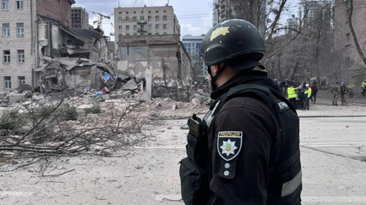 Aftermath of Russian attack on Kyiv on 25 March. Photo: National Police