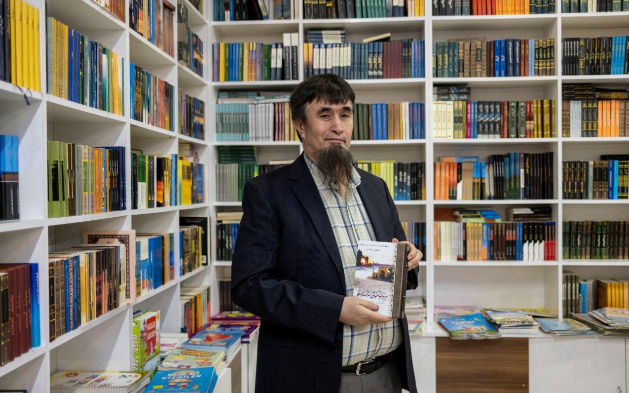 Abdulla Turkistanli in his Istanbul bookshop