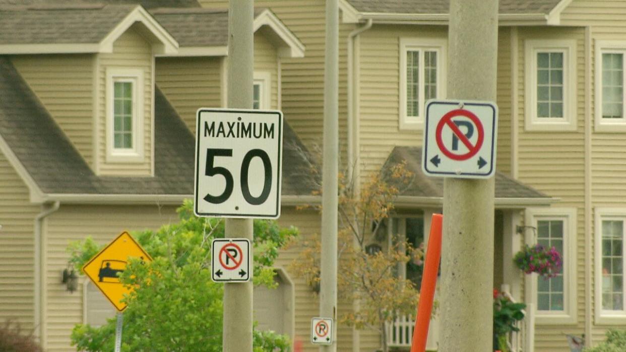 Moncton council gave tentative approval Monday to a policy that aims to address speeding in the city. (Pierre Fournier/Radio-Canada - image credit)