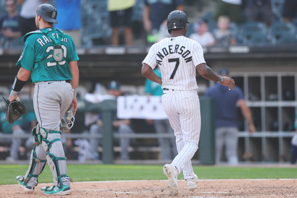 CHICAGO, ILLINOIS - AUGUST 23: Tim Anderson #7 of the Chicago White Sox scores the game winning run on a throwing error by the Seattle Mariners during the tenth inning at Guaranteed Rate Field on August 23, 2023 in Chicago, Illinois. (Photo by Michael Reaves/Getty Images)