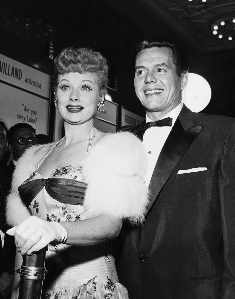 Die Kostüm-Vorlage: Lucille Ball und Desi Arnaz. ( Bild: Getty Images)