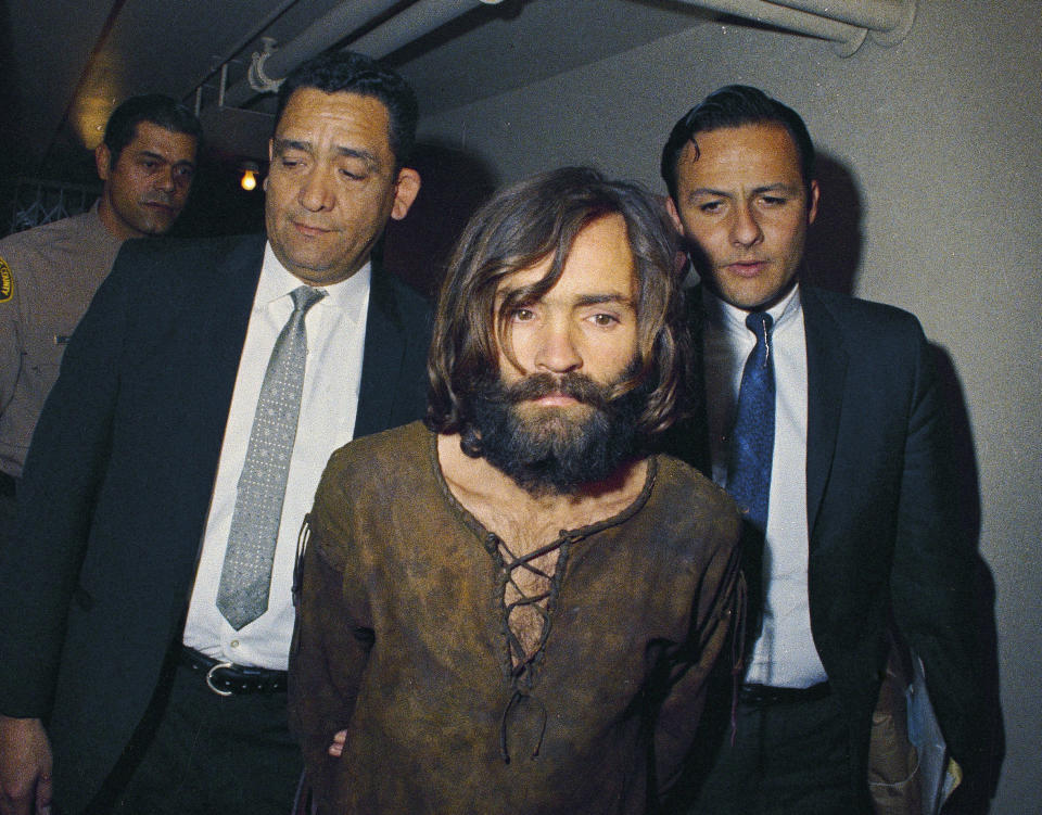 Charles Manson – hier 1969 während seines Prozesses – starb nun im Alter von 83 Jahren. (Bild: AP Photo / Getty Imgages)