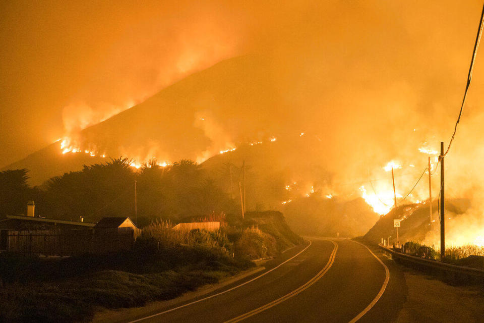 The Colorado Fire burns along Highway 1 near Big Sur, California on January 22, 2022. / Credit: Nic Coury/AP