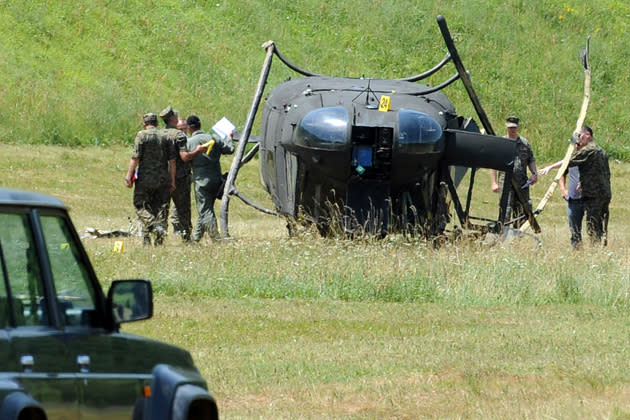 Bosnian Army helicopter crashes‎