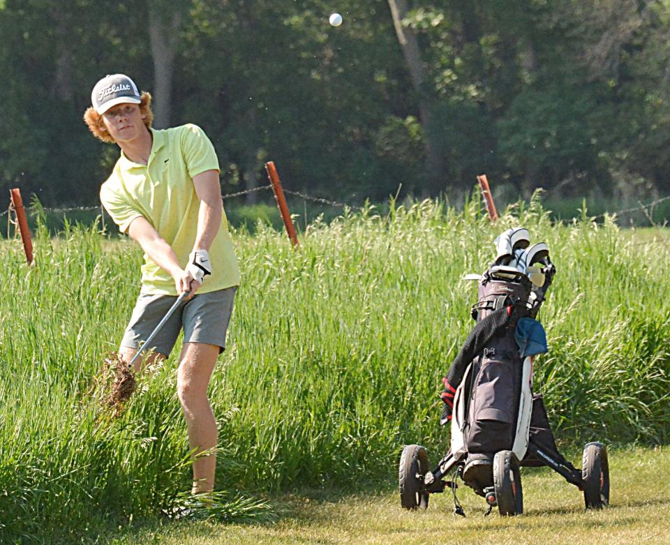 Lane Tvedt of Castlewood punches out of the weeds on No. 4 at the Prairie Winds Golf Club during the opening day of the state Class B boys golf tournament on Monday, June 5, 2023 in Watertown.