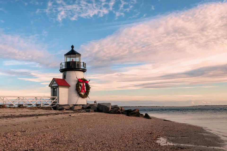 the lighthouse at the dog-friendly Brant Point Beach in Nantucket, Massachusetts