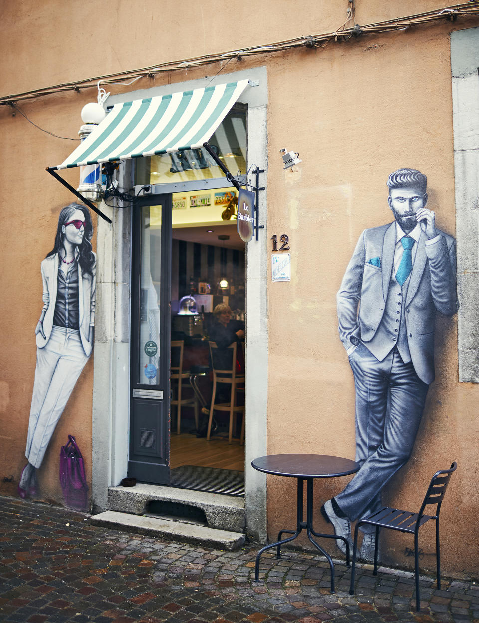 Nos bonnes adresses à Chambéry : Coiffeur-Bar-Barbier Mg Regards