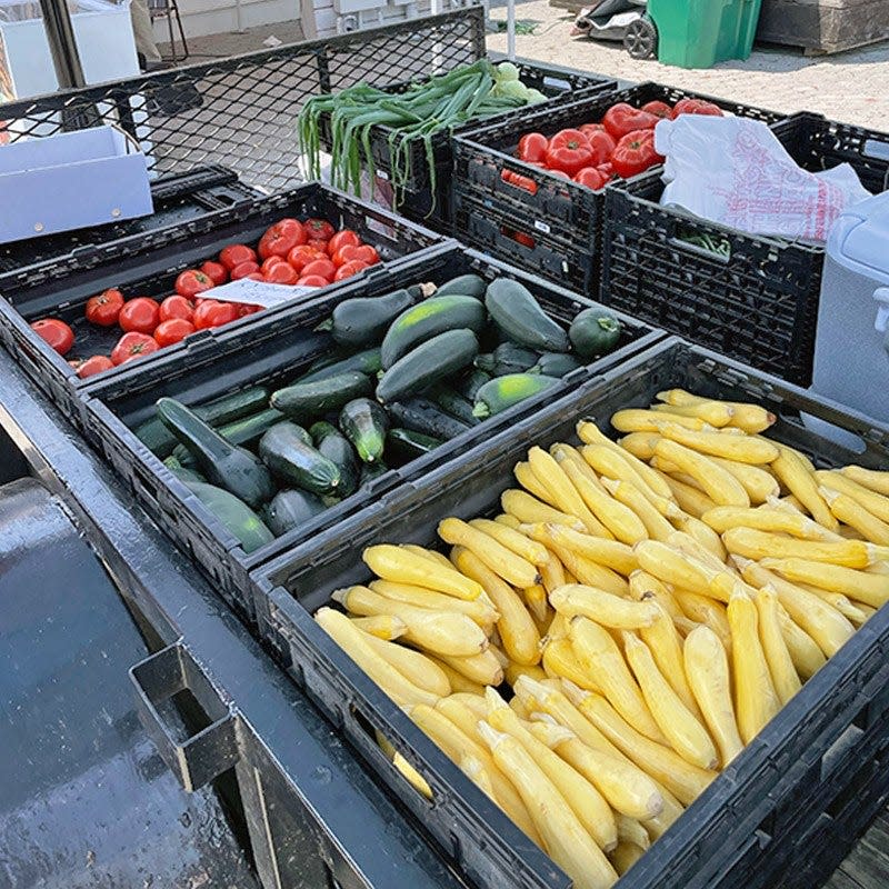 Shoppers can expect a great selection of seasonal local produce, fresh meats, eggs, honey, prepared foods, baked goods, plants, and artisan crafts at the Norton Commons Farmers Market. They can also shop stores in the North Village Market Cottages when visiting.