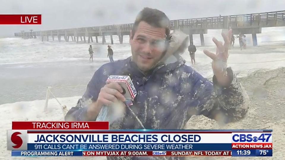 <p>Nobody said reporting during a hurricane -- even during its early ours -- would be easy.</p>