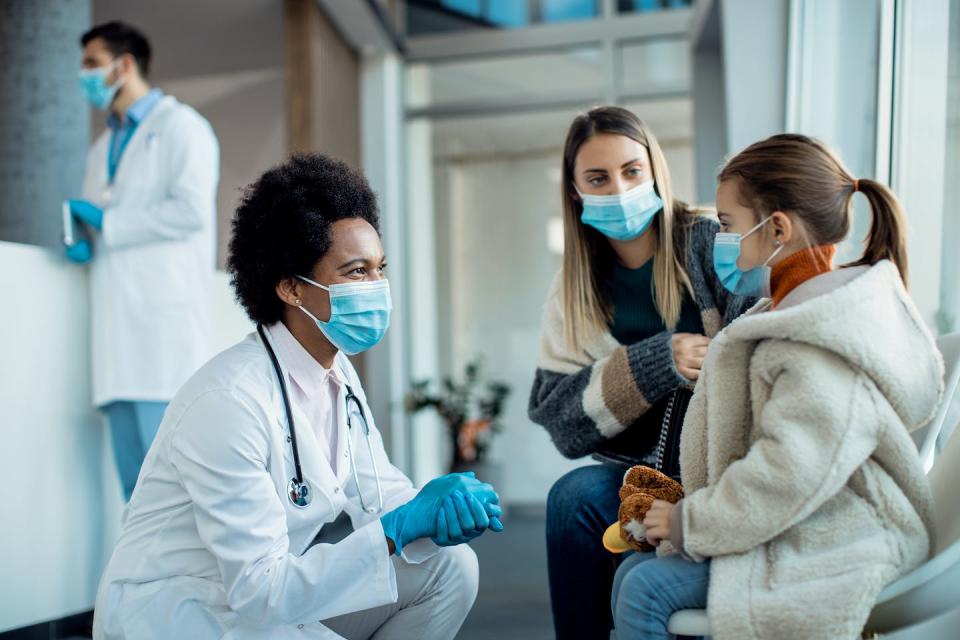 Community co-op clinics are run by patients instead of sole practitioners. Doctors work as part of a team deeply engaged and responsive to their communities. (Shutterstock)